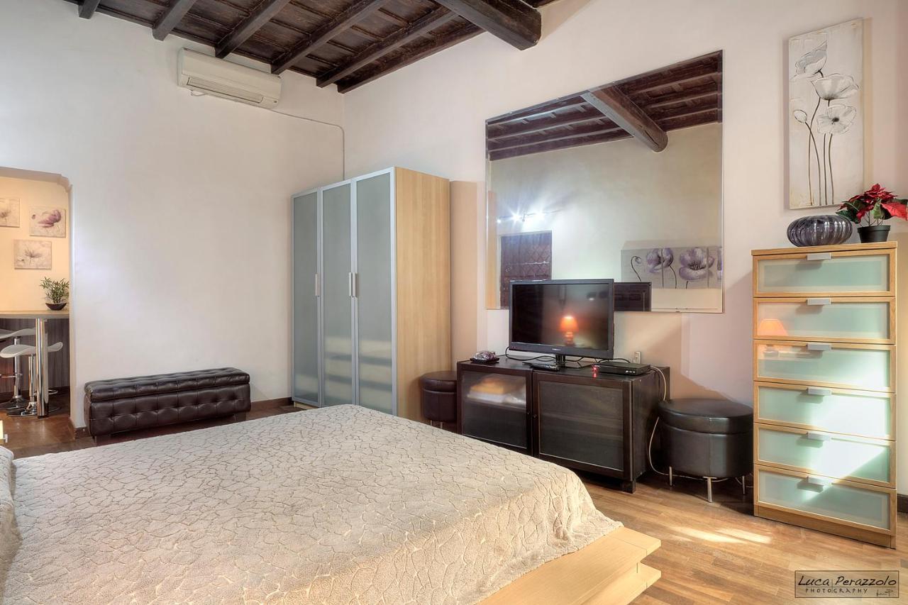 Apartment Casa Funari Rom